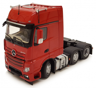 MarGe Models 1912-04 Mercedes Benz Actros Gigaspace 6x2 rot