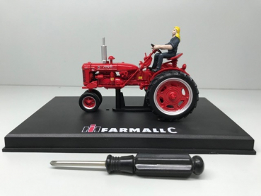 Replicagri 175 Farmall Super C 1953 with female Driver and Row Crop Kit Limited Edition