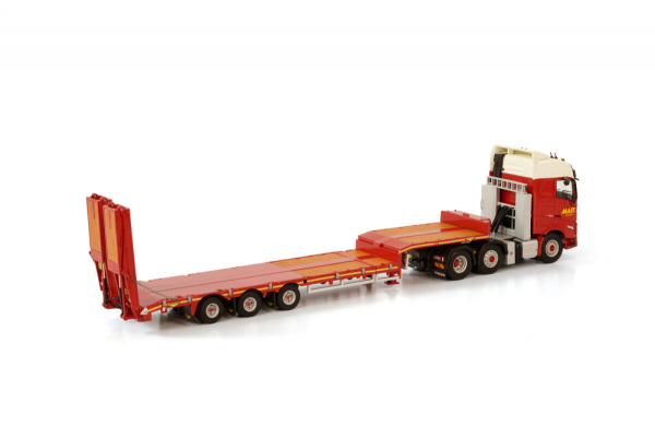 WSI Models 01-3822 MAAT TRANSPORT VOLVO FH05 GLOBETROTTER 6X2 TWIN STEER SEMI LOW LOADER - 3 AXLE WITH RAMPS